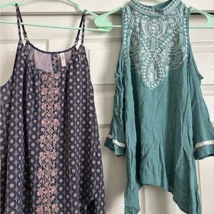 Xhilaration Sleeveless Blouses